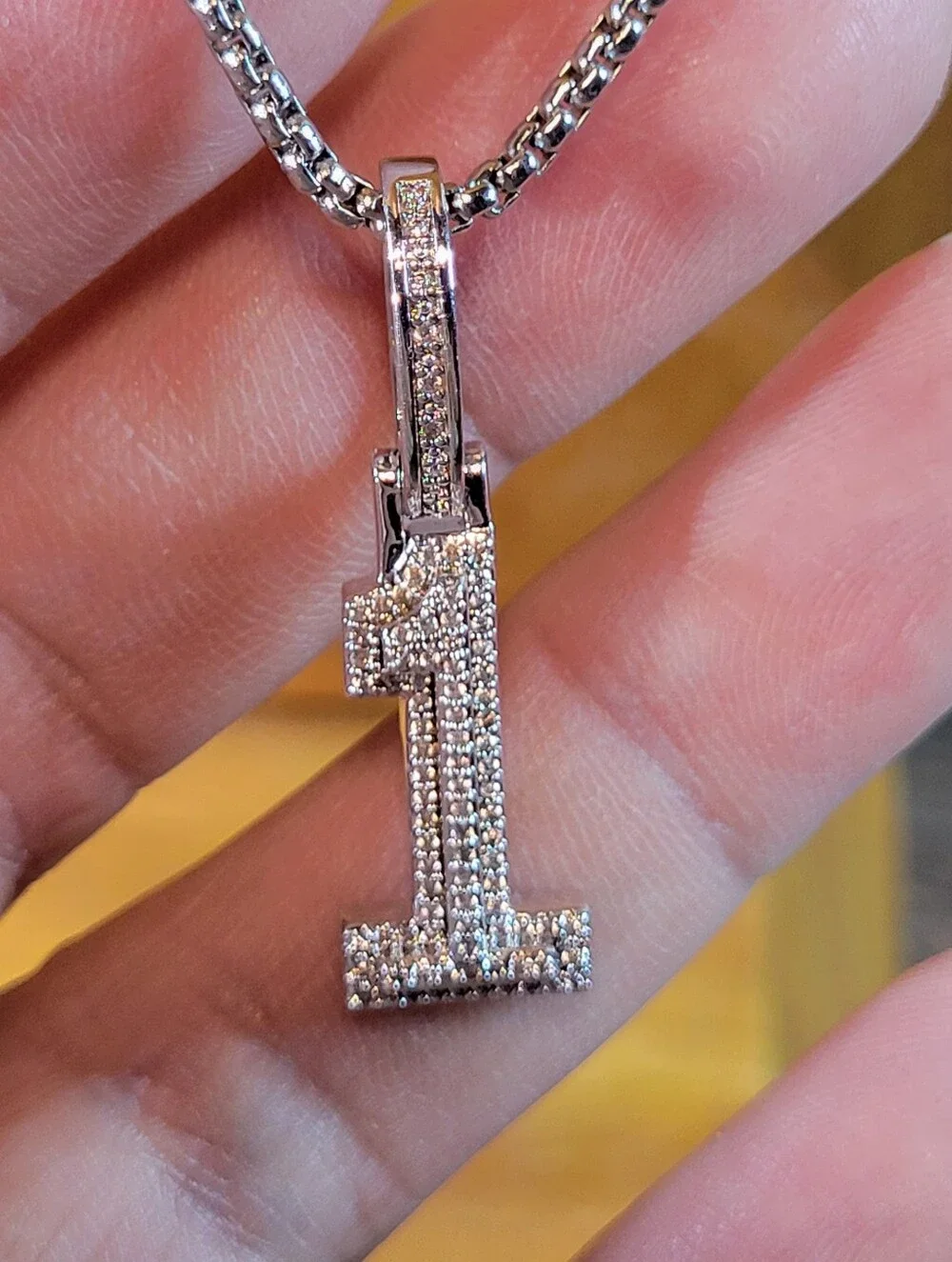 Elegant Silver-Tone Number 1 Pavé Rhinestone Pendant Necklace Costume Jewelry